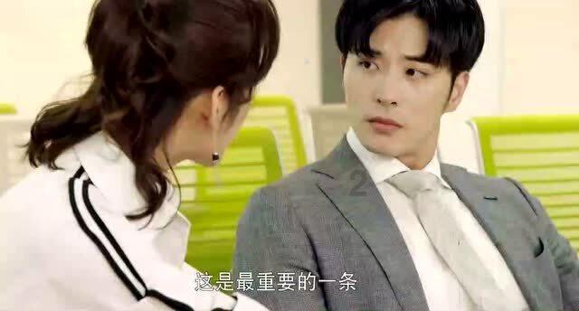黄晓明母亲剧组探班做韭菜盒子 色香味俱全太诱人
